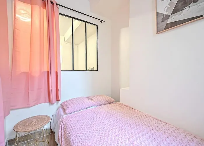 Appartement Parisien - Gambetta *